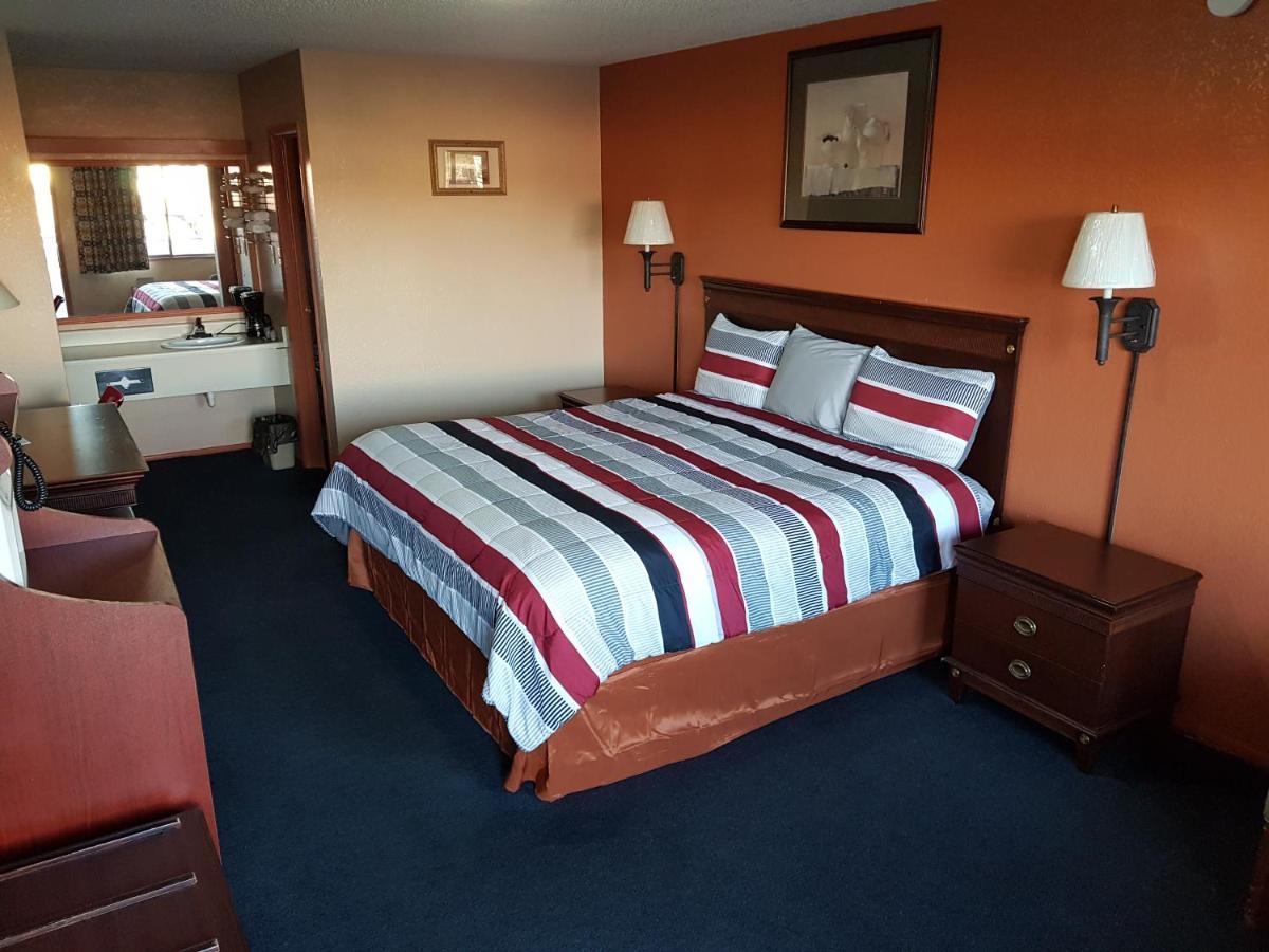 Budget Host Inn Eastland Exteriör bild