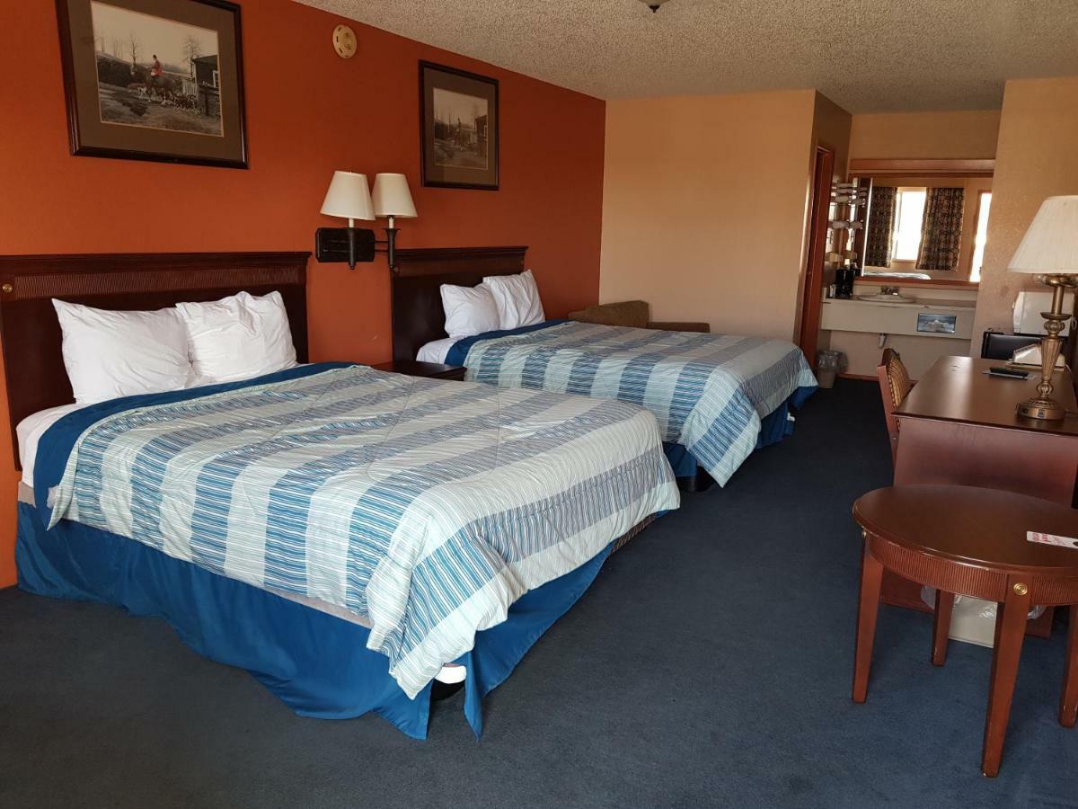 Budget Host Inn Eastland Exteriör bild